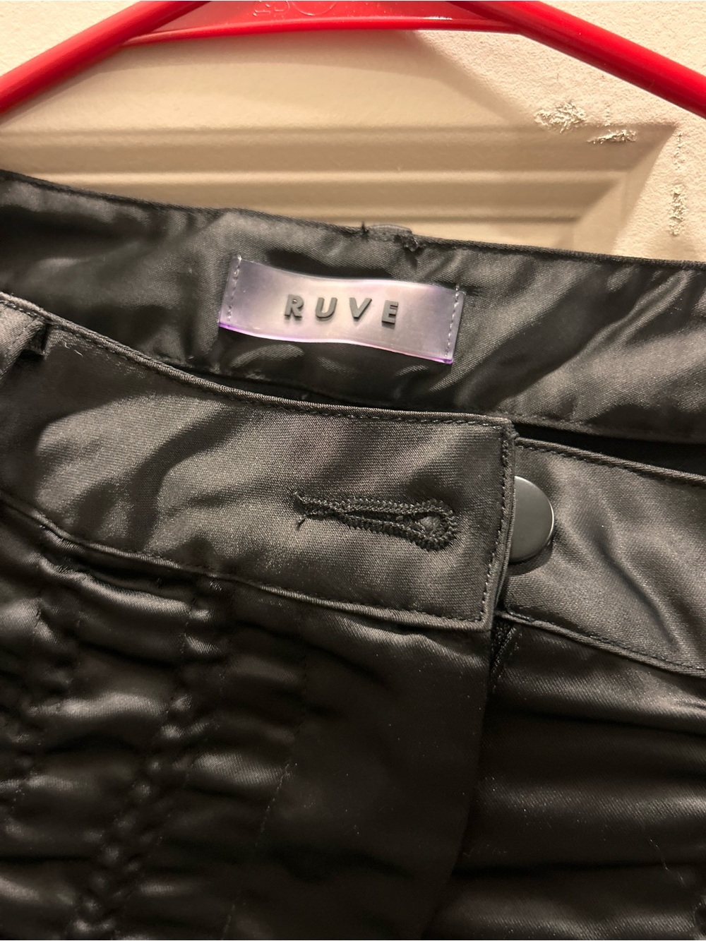 RUVE Women's Black Quilted Skinny Pants